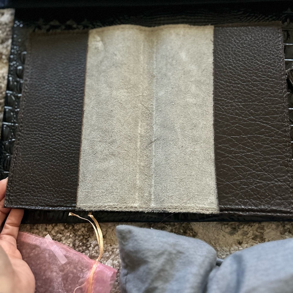 Cowhide Leather Journal - Picture 4 of 4